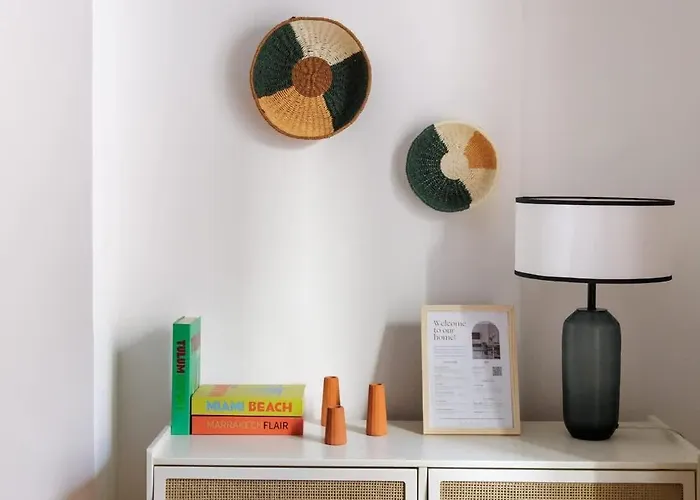 Sereners - Le Bon Marche Апартаменты