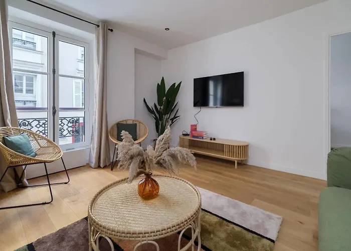 Апартаменты Sereners - Le Bon Marche Париж