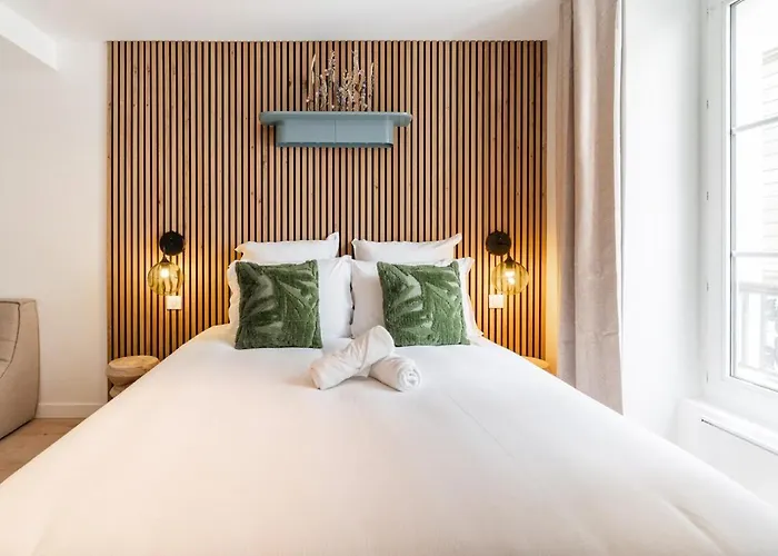 Апартаменты Sereners - Le Bon Marche Париж