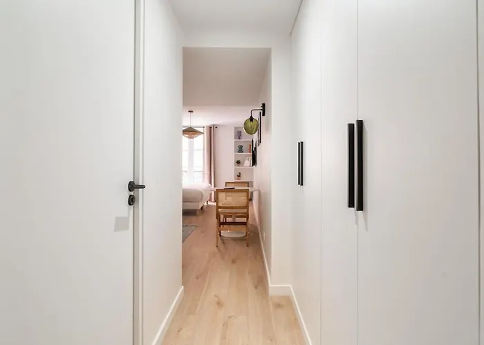 Sereners - Le Bon Marche Апартаменты *