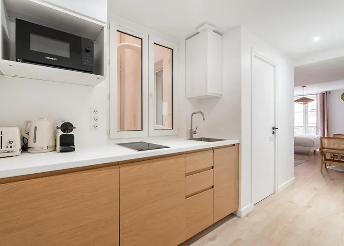 Sereners - Le Bon Marche * Париж