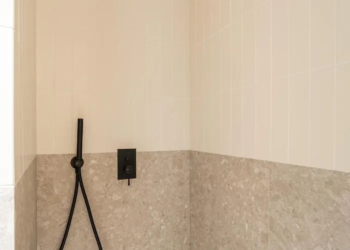 Sereners - Le Bon Marche Appartement